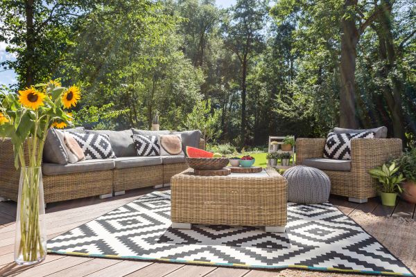 Outdoor Carpet Installation in Santa Maria